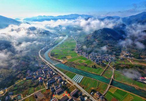 老君山所在地区高速机场与高速下道指南