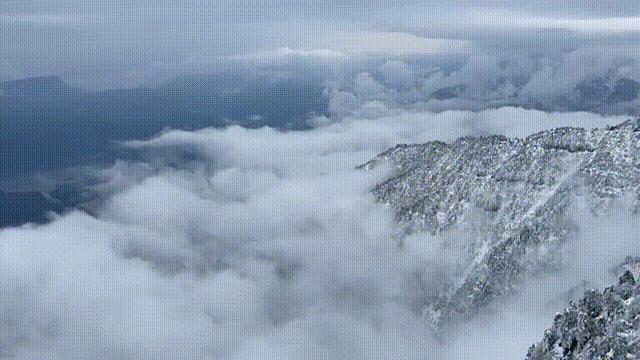 瓦屋山多变气候的魅力探索