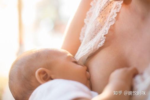 乳房长疙瘩，警惕乳腺癌的警示信号